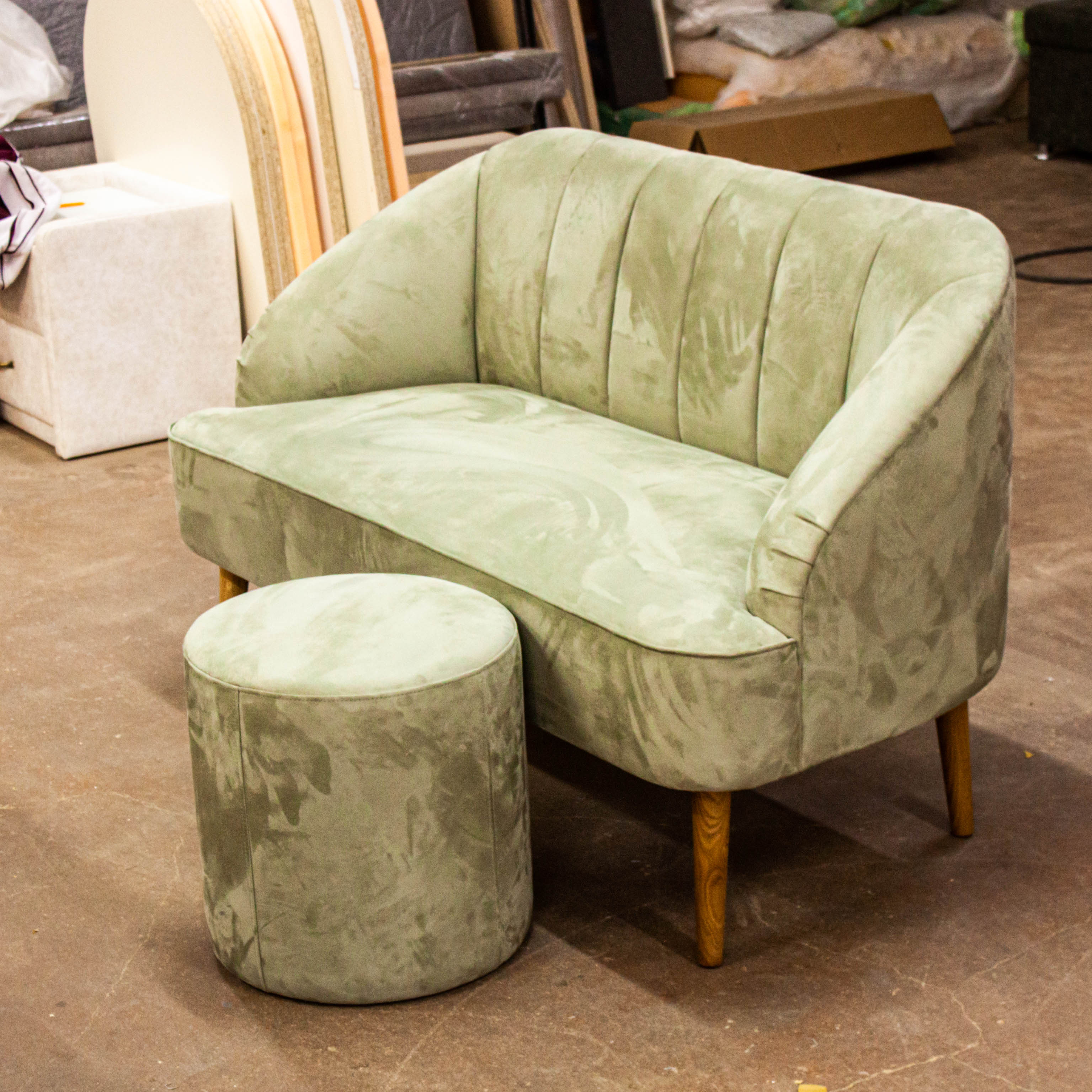 Бенджамин диван